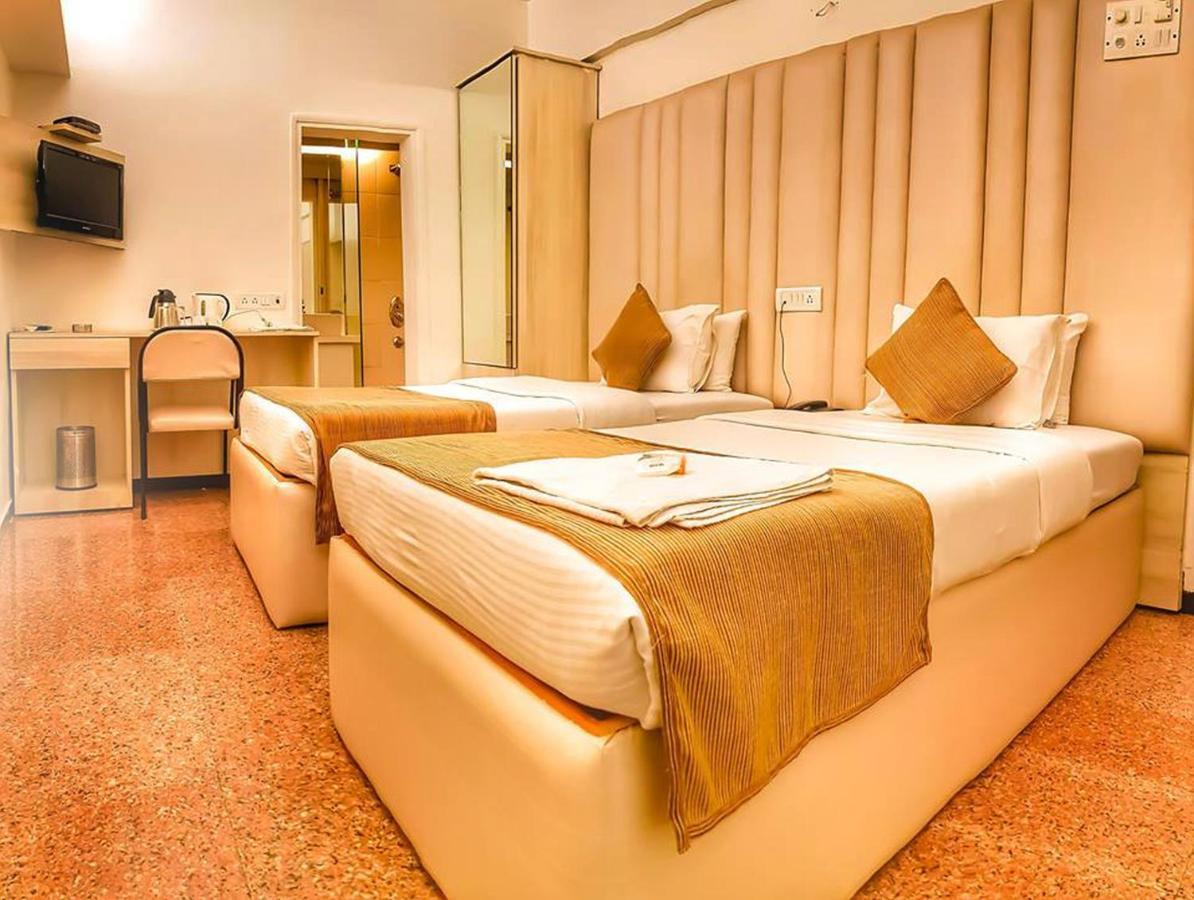 Hotel Samraj Mumbai Exteriör bild