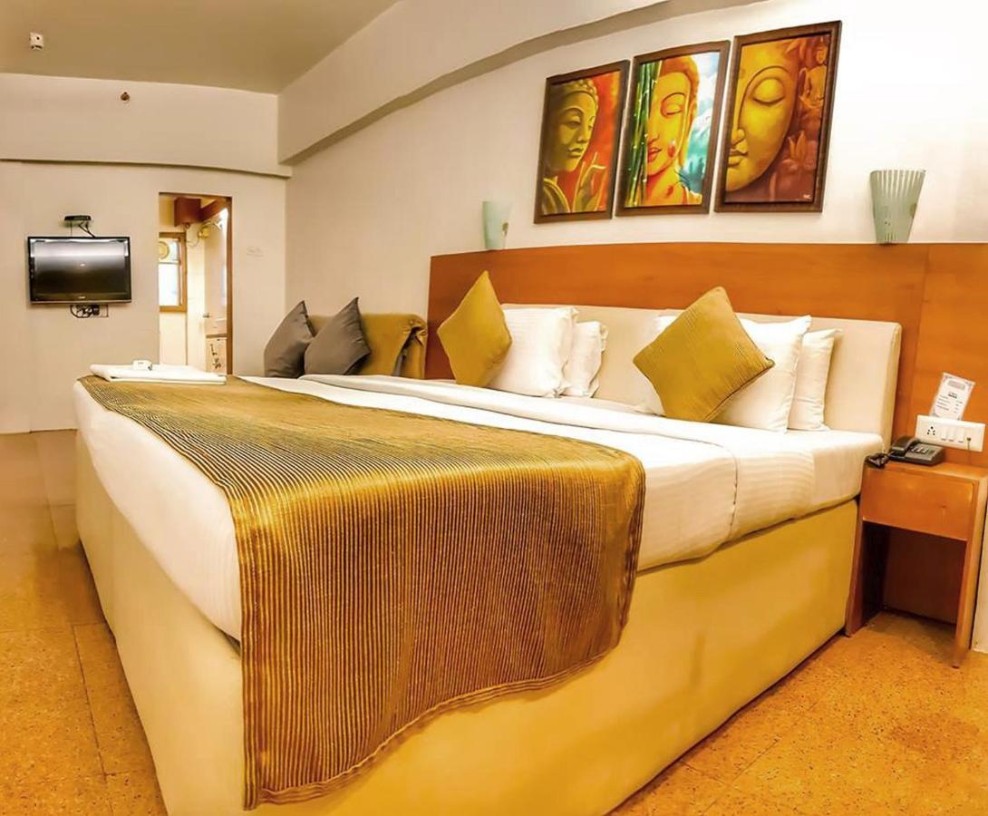 Hotel Samraj Mumbai Exteriör bild
