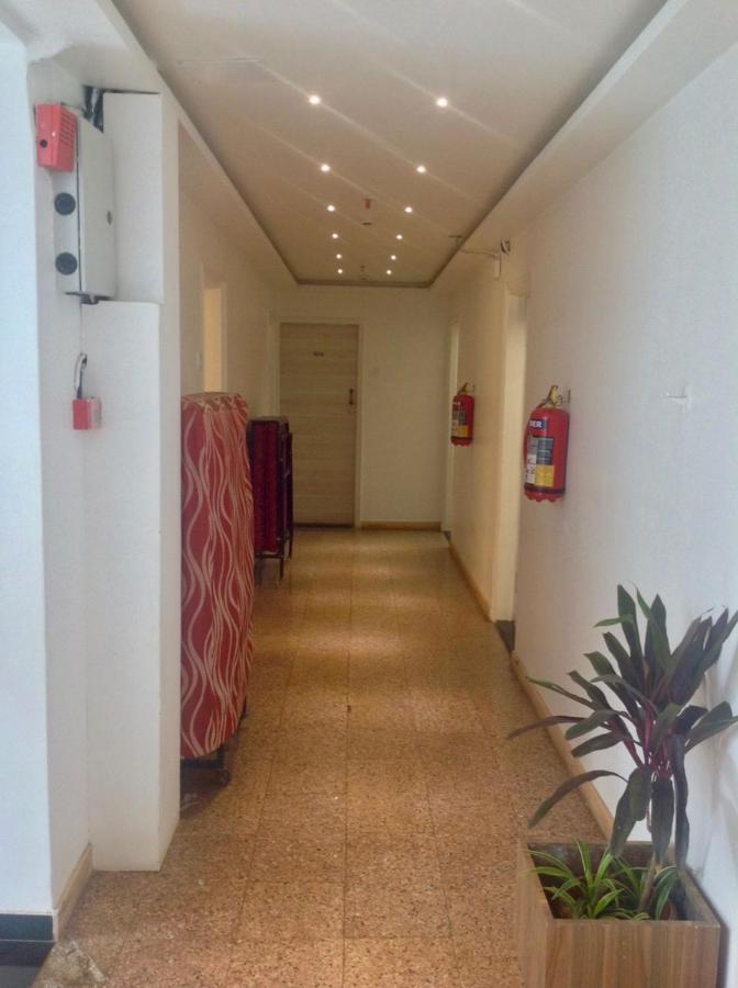 Hotel Samraj Mumbai Exteriör bild