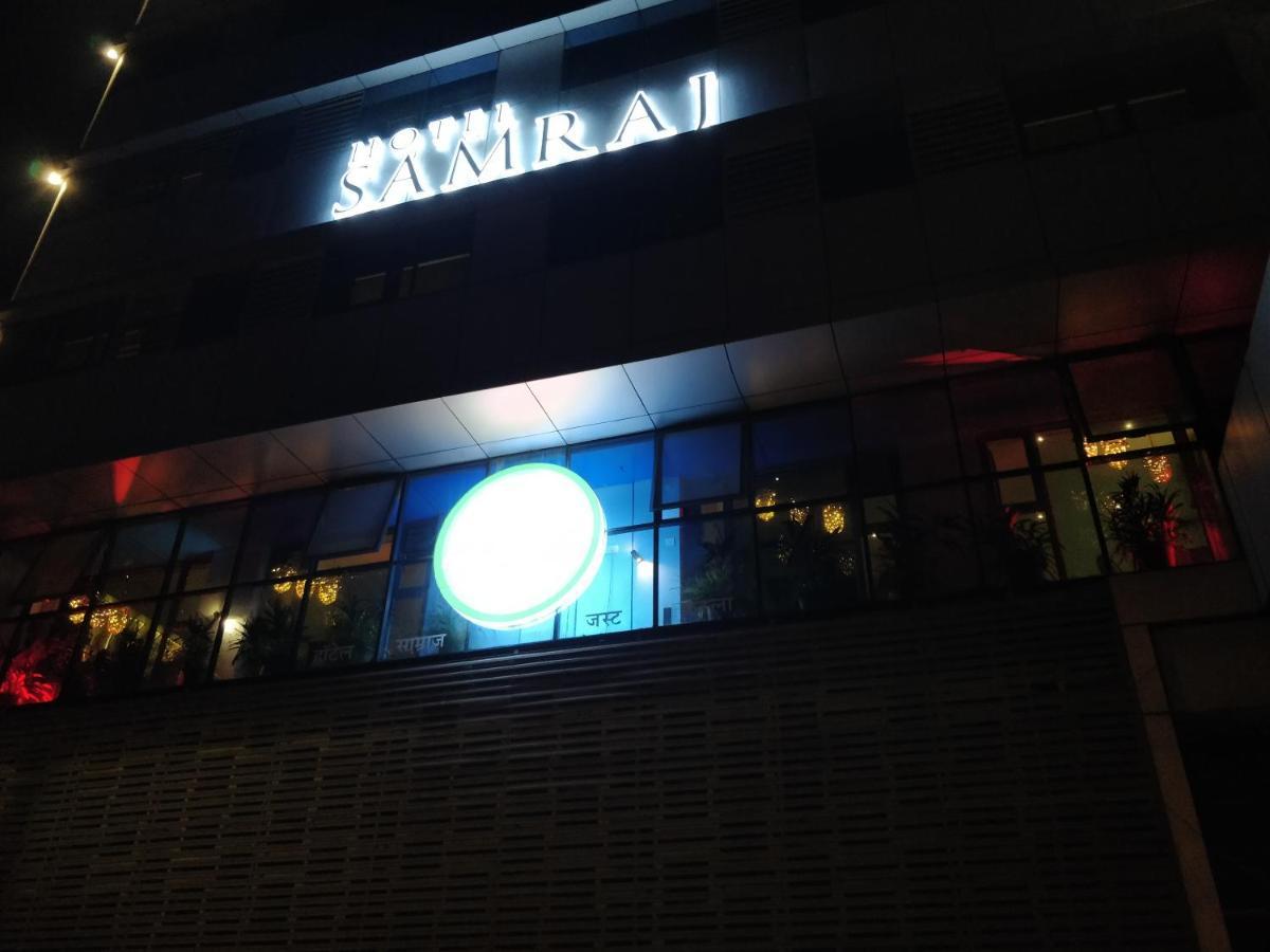 Hotel Samraj Mumbai Exteriör bild